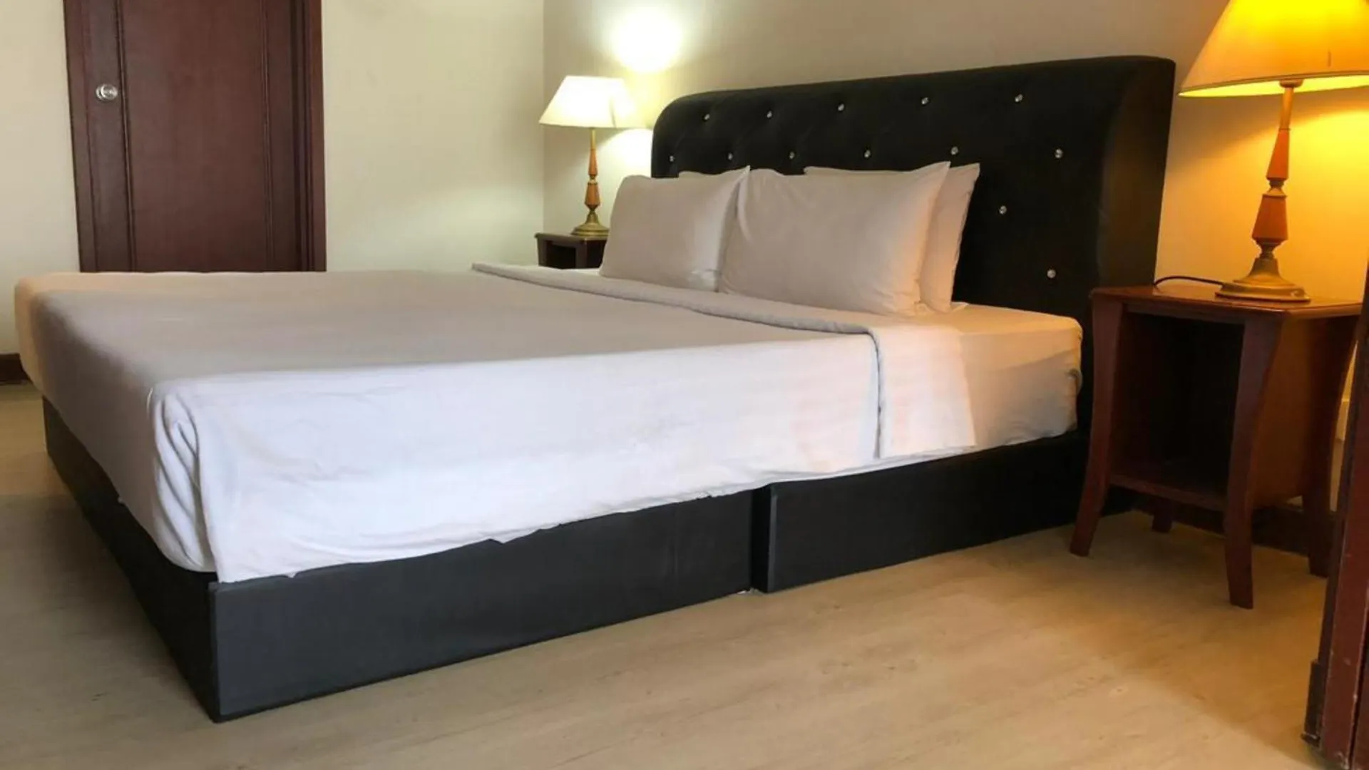 Times Square Iconic Service Suite At Jalan Imbi Kuala Lumpur 0*,